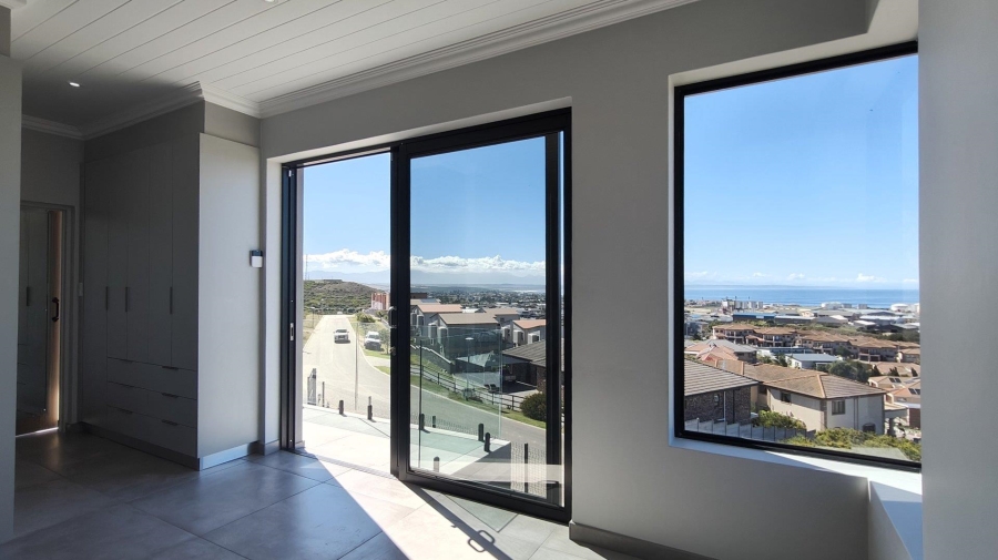 3 Bedroom Property for Sale in Island View Western Cape